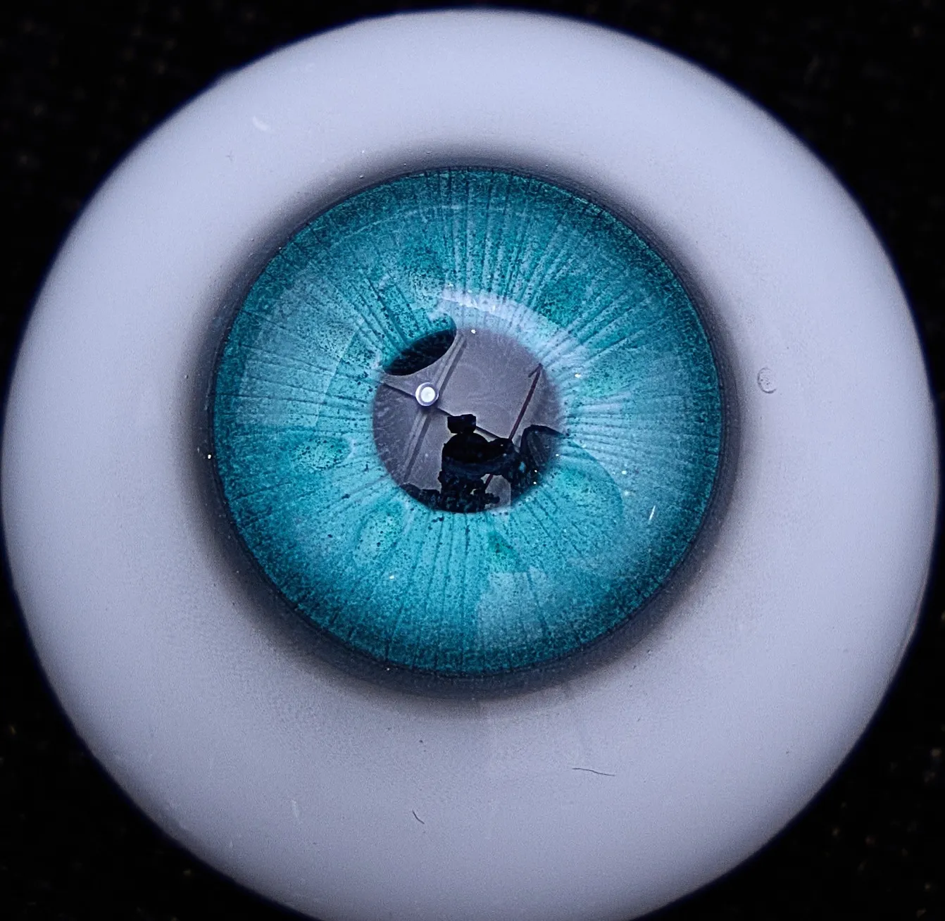Eye colour 4 — turquoise